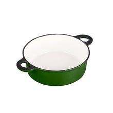 Lade das Bild in den Galerie-Viewer, Ein kleiner Topf aus Gusseisen. Der Topf ist von Gourmetina. Die Innenseite ist weiß emailliert. Die Außenseite ist farbig emailliert.